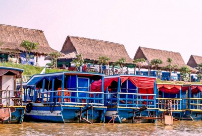River Cruise Toward Angkor