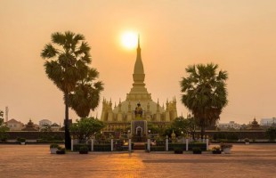 Pha That Luang - The Sparkling Golden Stupa in Vientiane