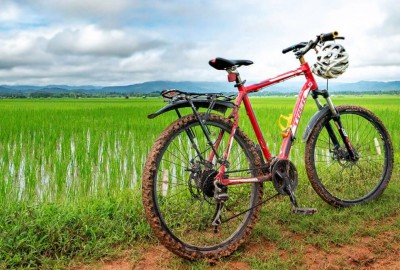 Classic Laos Biking Tour