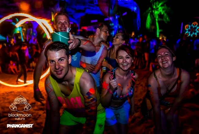 Koh Phangan Nightlife: 16 Lively Parties you cannot miss | SonaBee